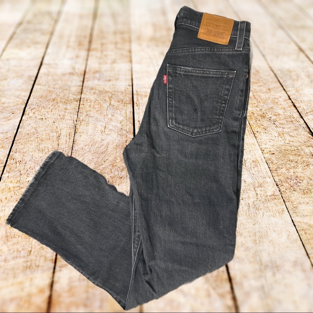 Levi’s Ribcage Black Straight Ankle Jeans